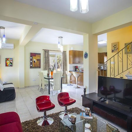 Ayia Napa Tropical Beach Villa Екстер'єр фото
