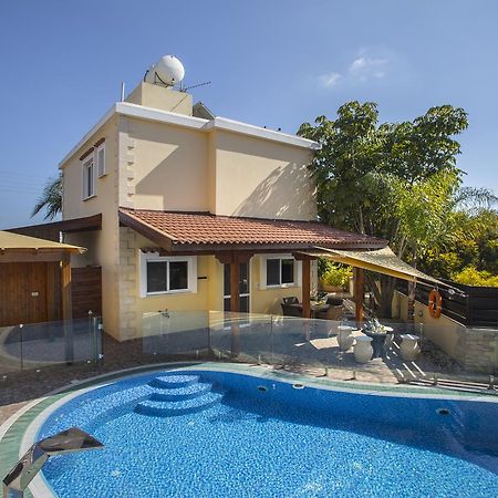 Ayia Napa Tropical Beach Villa Екстер'єр фото
