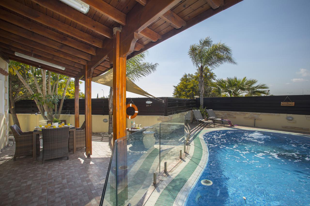 Ayia Napa Tropical Beach Villa Екстер'єр фото