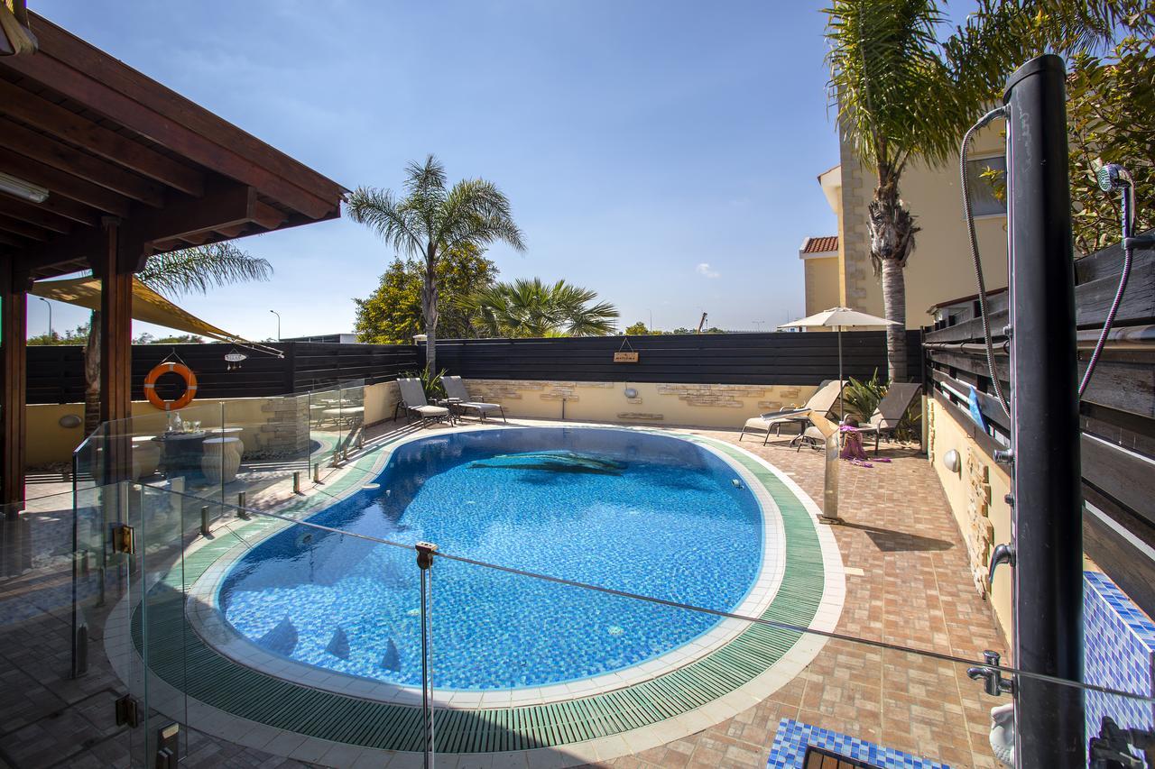 Ayia Napa Tropical Beach Villa Екстер'єр фото