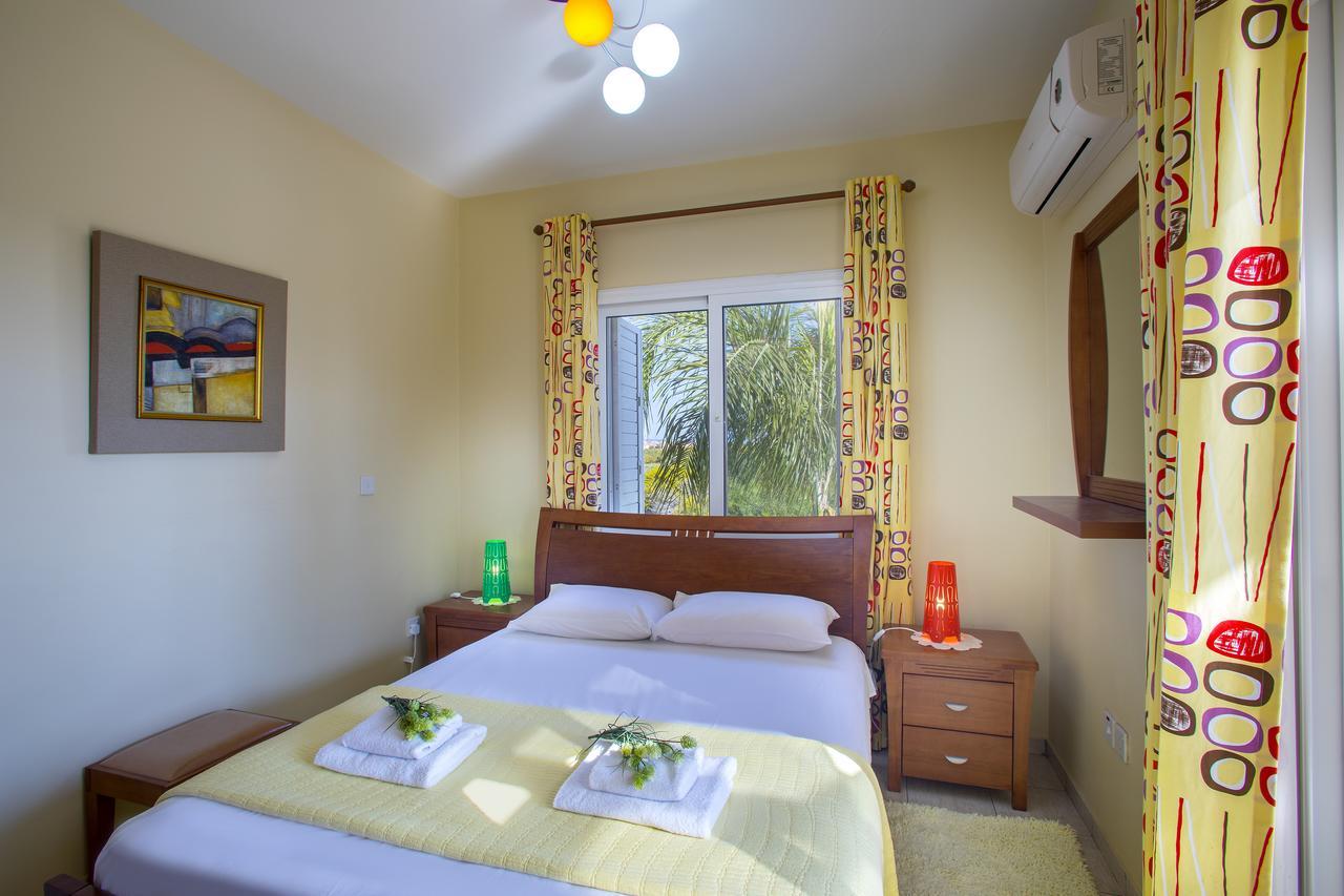 Ayia Napa Tropical Beach Villa Екстер'єр фото