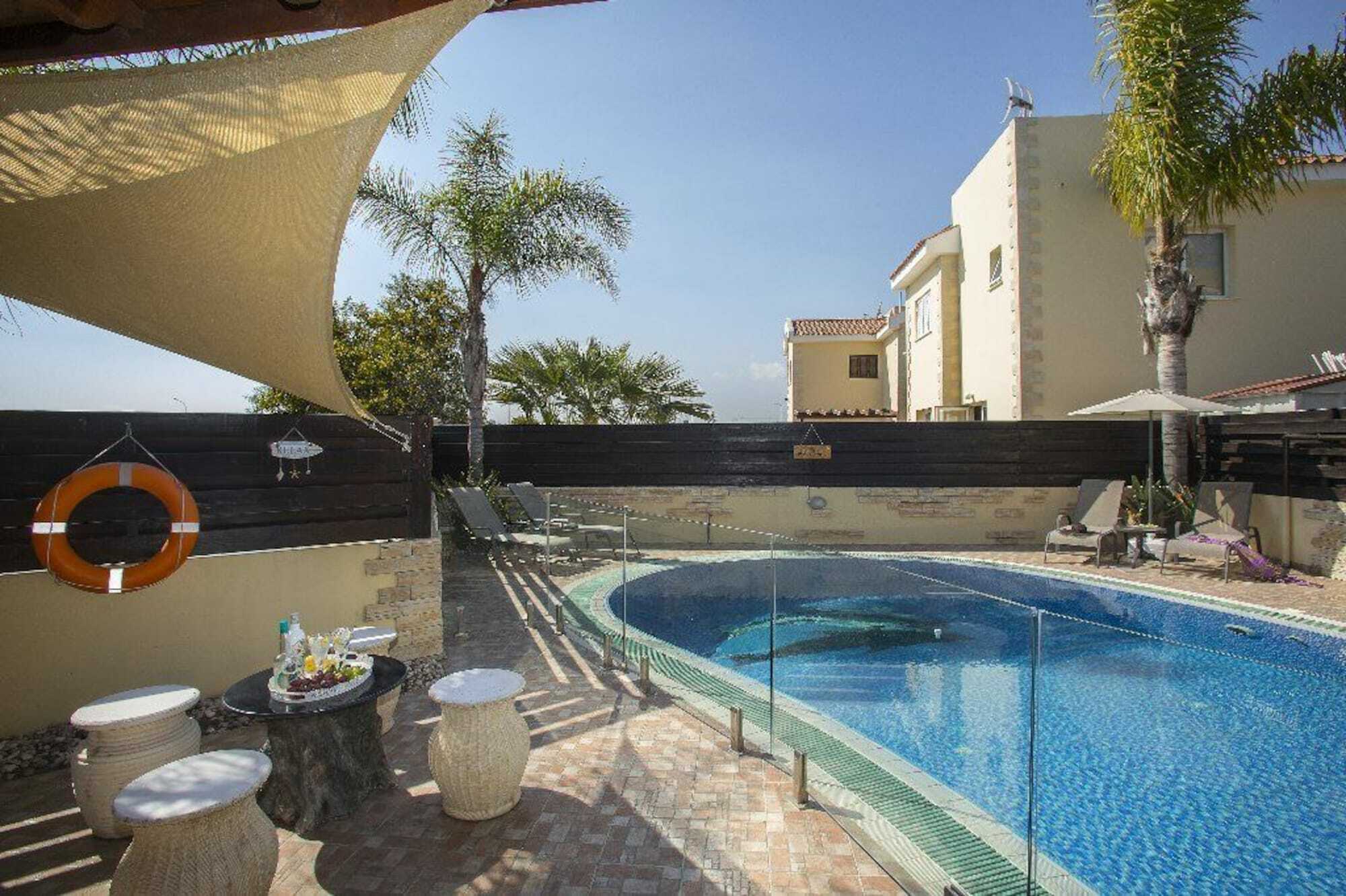 Ayia Napa Tropical Beach Villa Екстер'єр фото